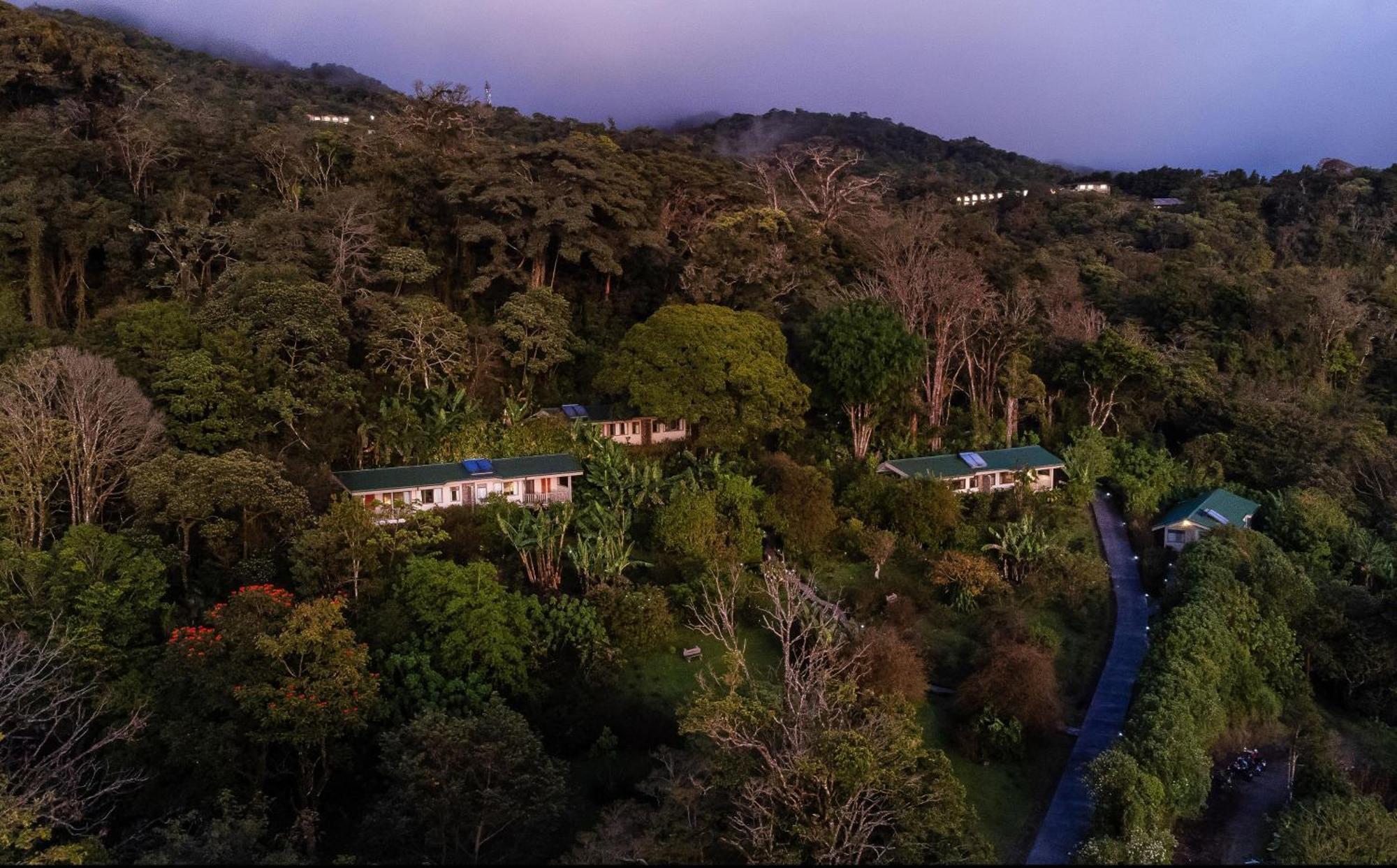 Senda Hotel
